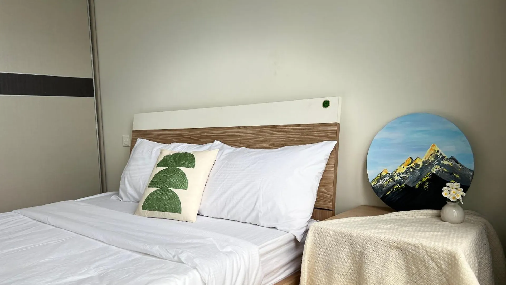 Dangabay Seaview 2R2B 4-6Pax With Balcony Apartment Johor Bahru