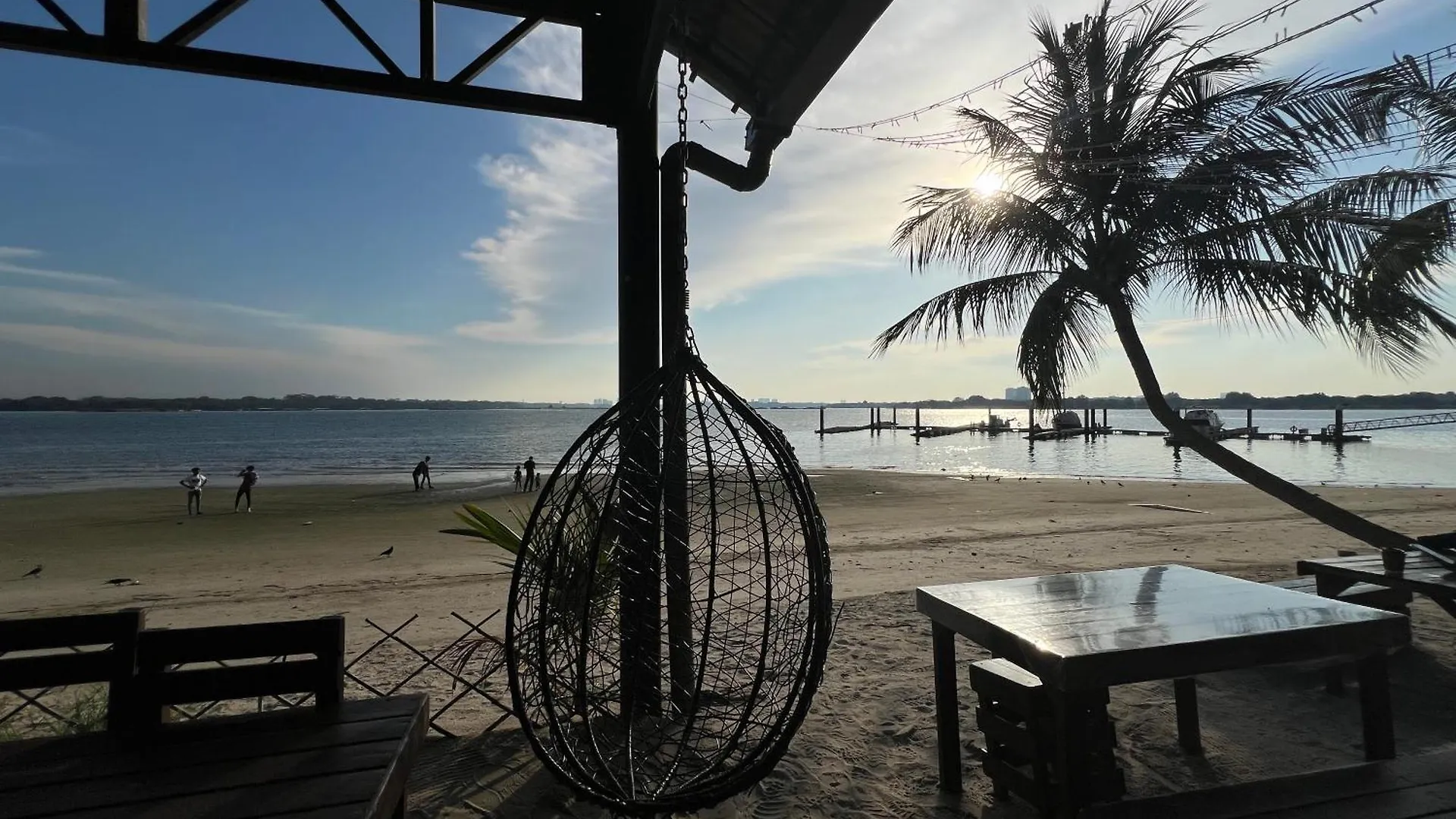 Dangabay Seaview 2R2B 4-6Pax With Balcony Apartment Johor Bahru 0*,