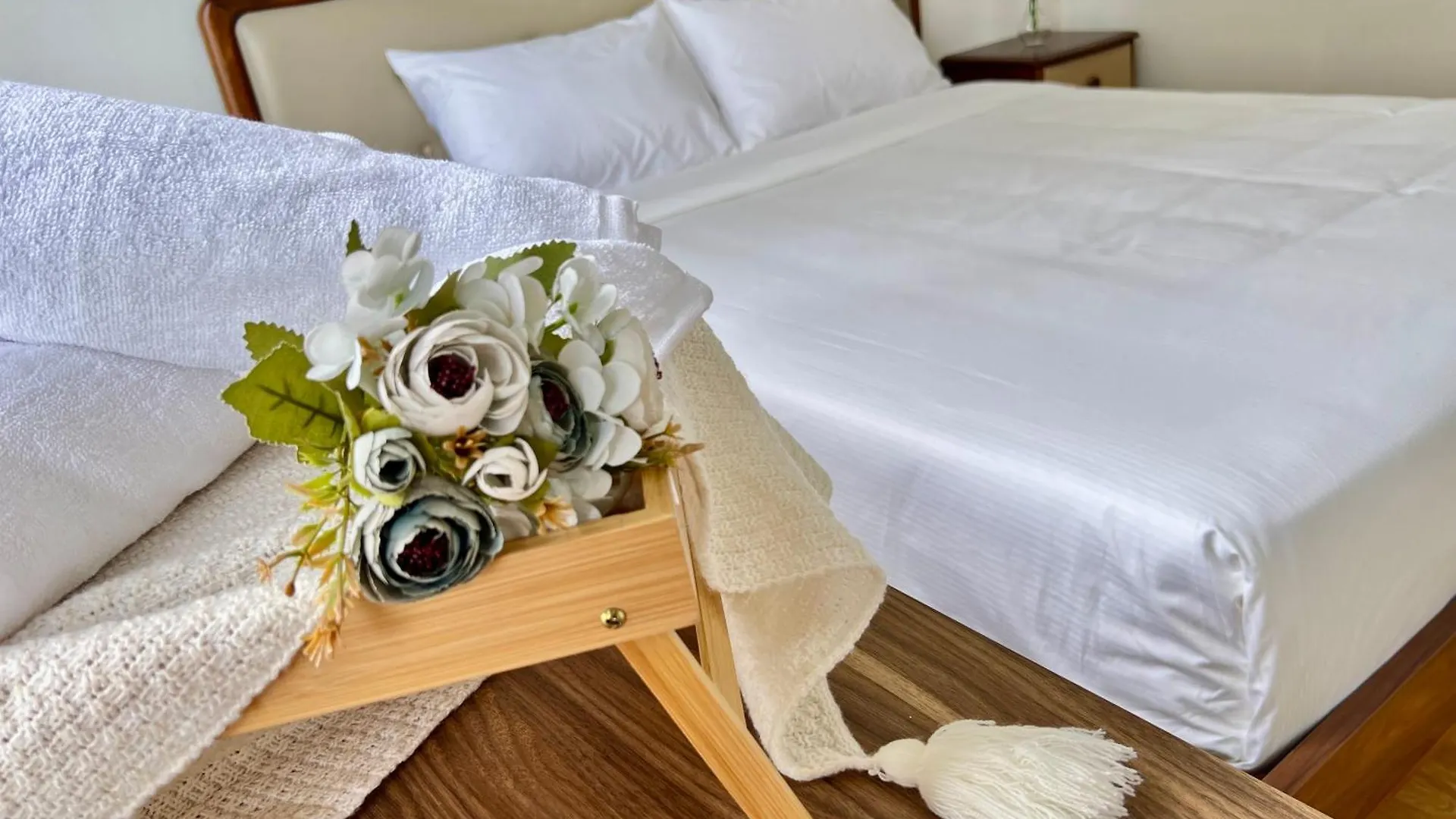 Dangabay Seaview 2R2B 4-6Pax With Balcony Apartment Johor Bahru