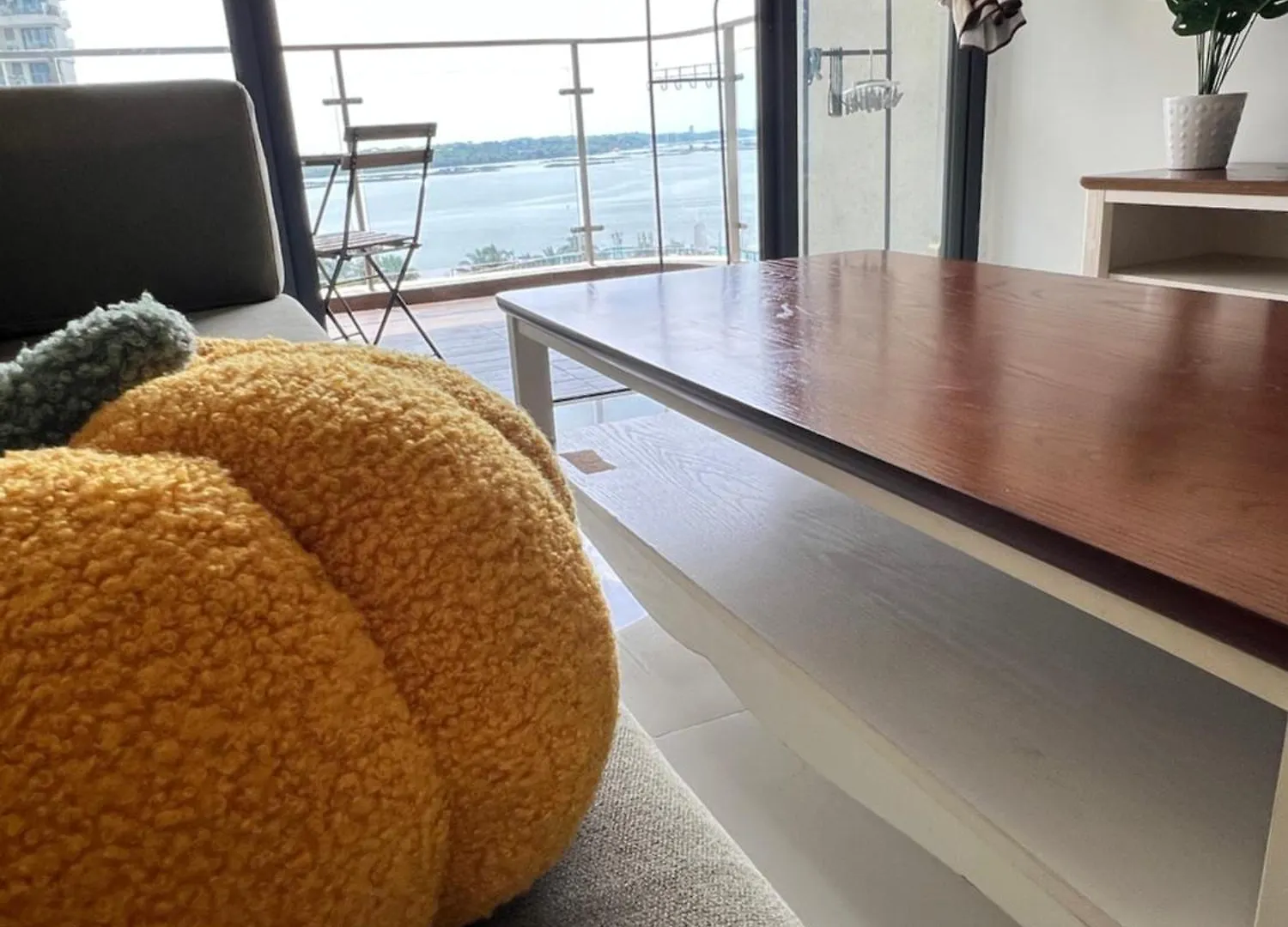 Dangabay Seaview 2R2B 4-6Pax With Balcony Apartment Johor Bahru
