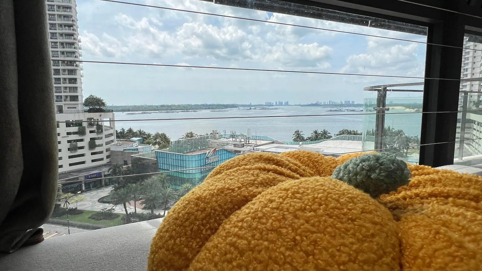 Dangabay Seaview 2R2B 4-6Pax With Balcony Apartment Johor Bahru