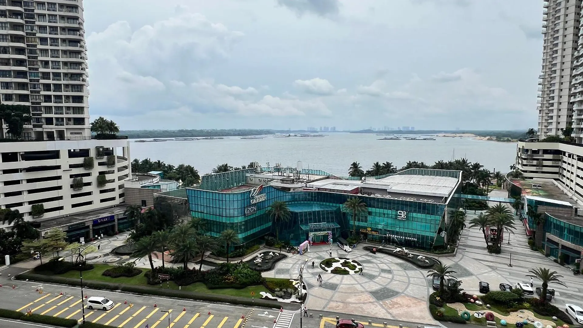 Dangabay Seaview 2R2B 4-6Pax With Balcony Apartment Johor Bahru