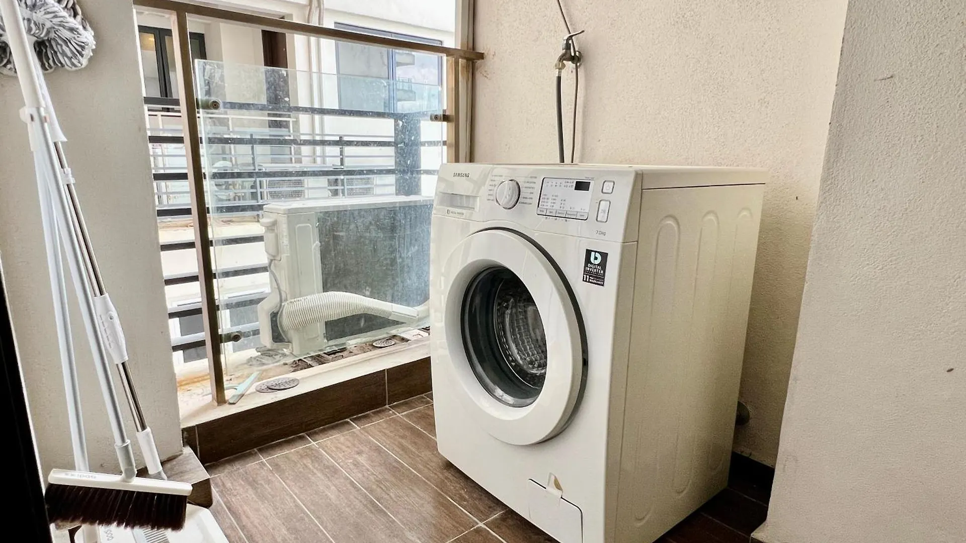 Dangabay Seaview 2R2B 4-6Pax With Balcony Apartment Johor Bahru