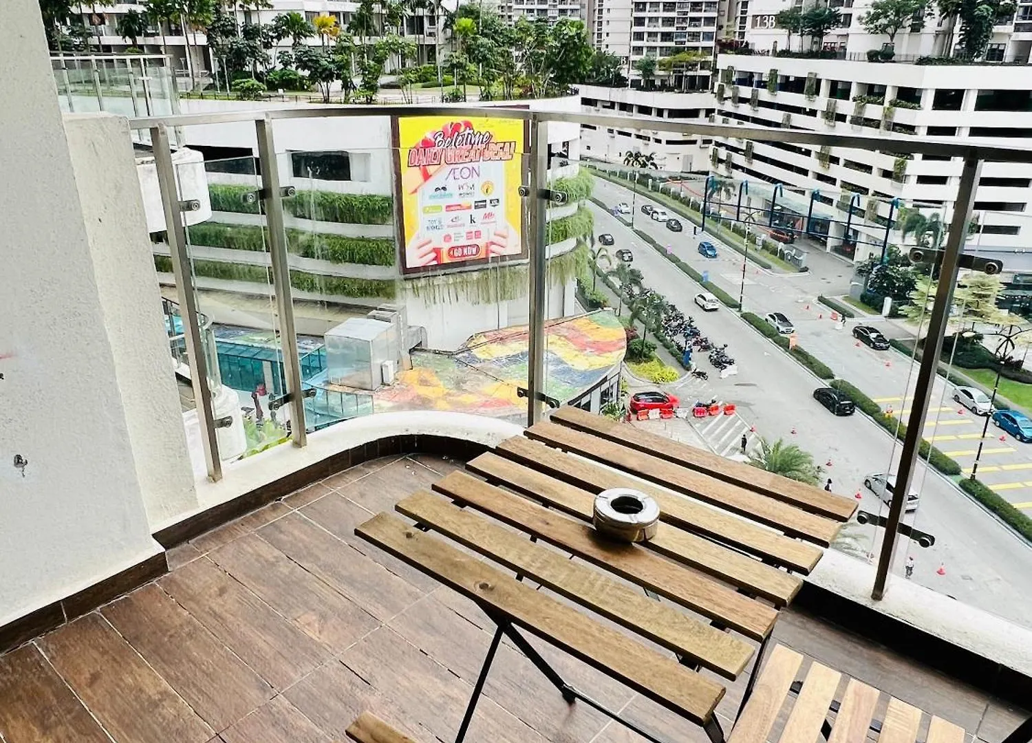Dangabay Seaview 2R2B 4-6Pax With Balcony Apartment Johor Bahru