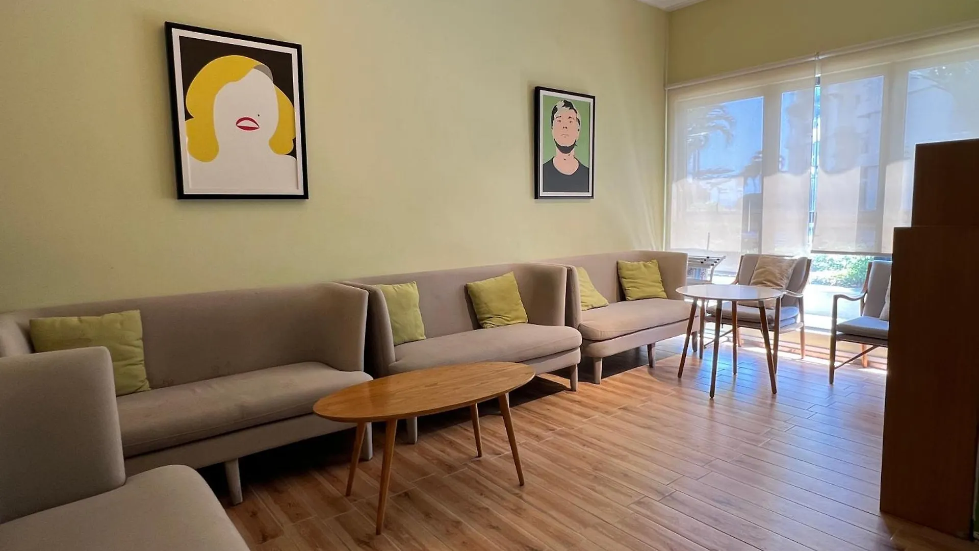 Dangabay Seaview 2R2B 4-6Pax With Balcony Apartment Johor Bahru Malaysia