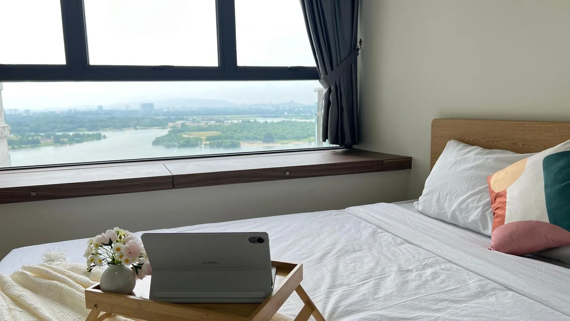 Dangabay Seaview 2R2B 4-6Pax With Balcony Apartment Johor Bahru