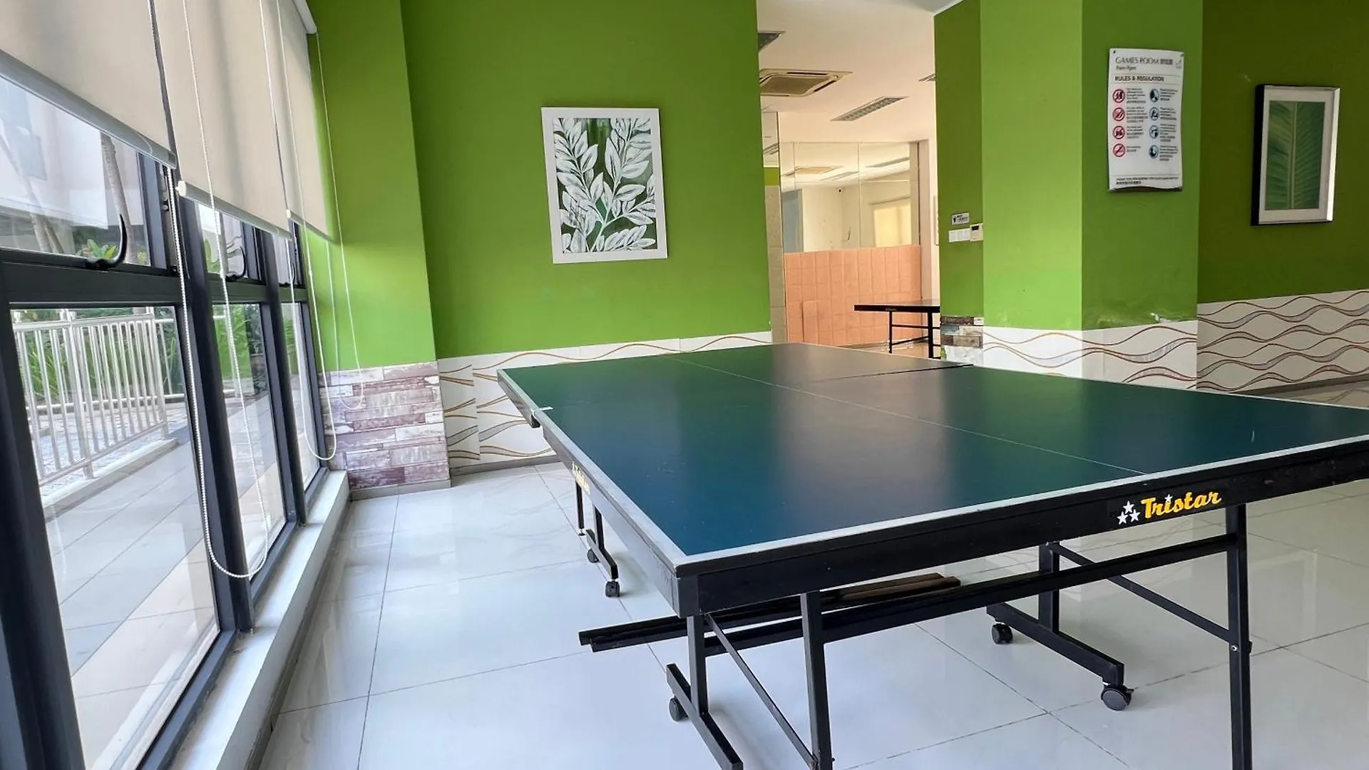 Dangabay Seaview 2R2B 4-6Pax With Balcony Apartment Johor Bahru