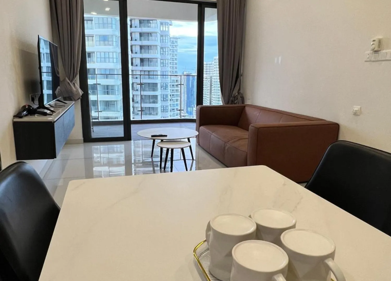 Dangabay Seaview 2R2B 4-6Pax With Balcony Apartment Johor Bahru